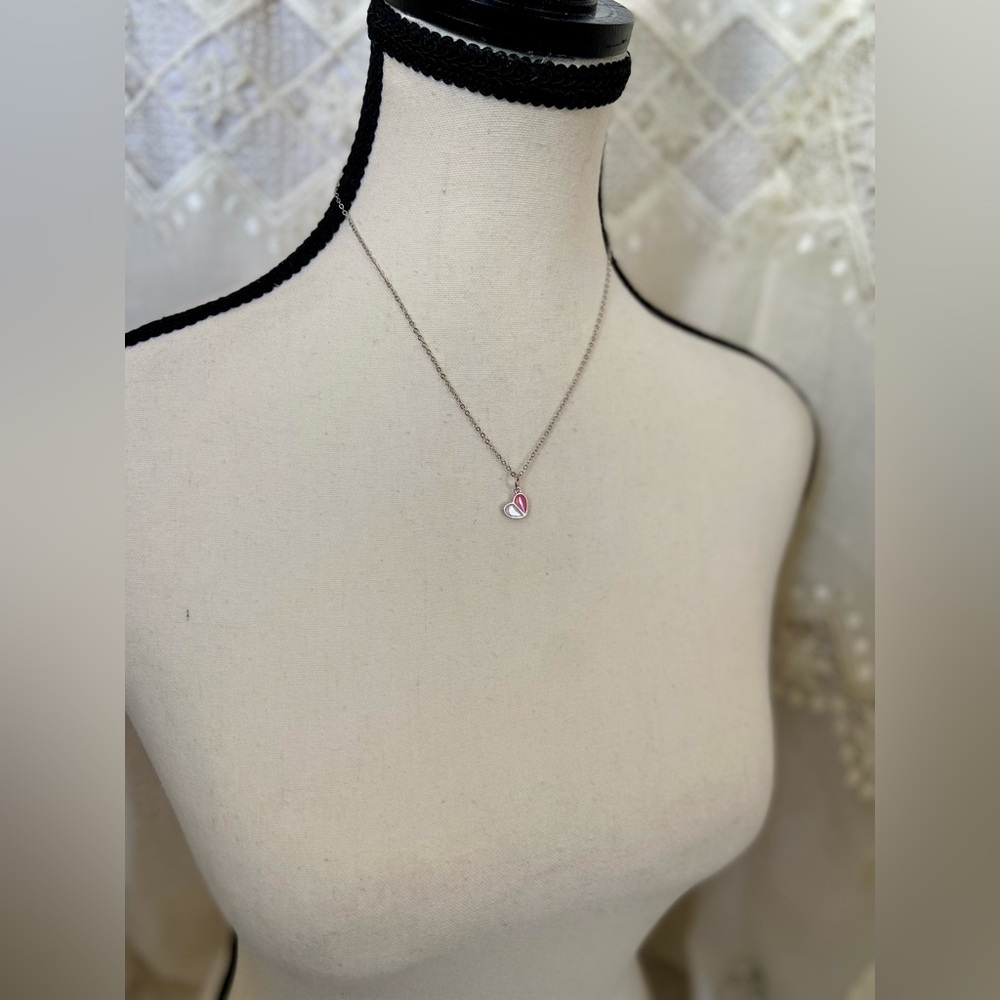 Women’s Jewelry -‎ Dainty Heart Pendant Choker on Silver Stainless Steel Chain